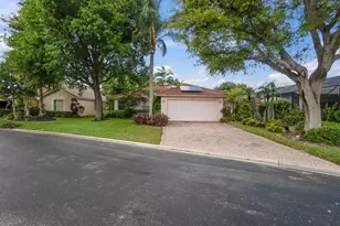 2534 Egret Lake Dr, Greenacres, FL 33413 - Photo 2