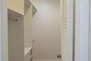 557 Burgundy L, Delray Beach, FL 33484 - Photo 8