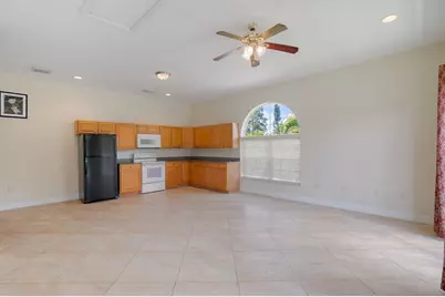 12094 Citrus Grove Boulevard, West Palm Beach, FL 33412 - Photo 2
