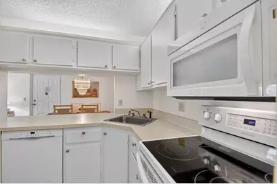 627 Sea Pine Way #B2, Greenacres, FL 33415 - Photo 10