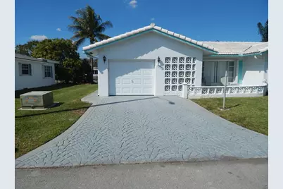 6805 NW 77th Street, Tamarac, FL 33321 - Photo 2