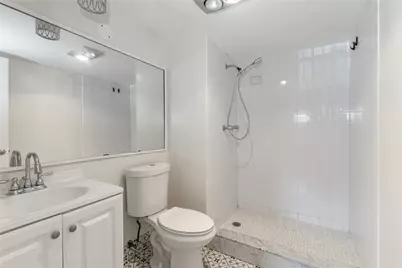 9523 S Hollybrook Lake Drive #107, Pembroke Pines, FL 33025 - Photo 12