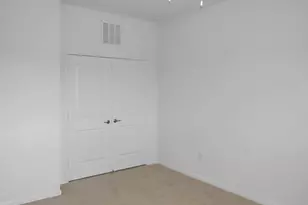 4232 N Dixie Hwy, Oakland Park, FL 33334 - Photo 8