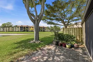 809 Sky Pine Way, Greenacres, FL 33415 - Photo 24