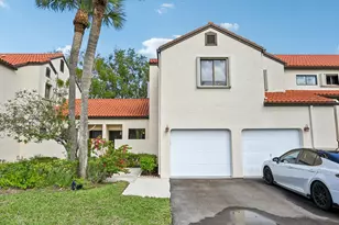 22 Via De Casas, Boynton Beach, FL 33426 - Photo 2