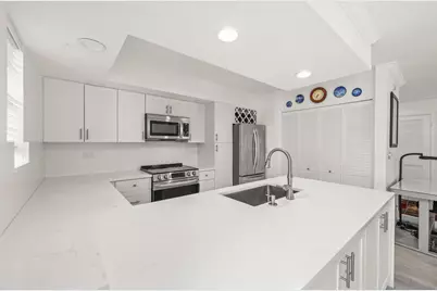 664 Forsyth Street, Boca Raton, FL 33487 - Photo 6