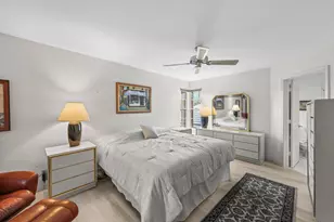 664 Forsyth St, Boca Raton, FL 33487 - Photo 18