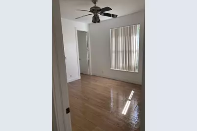 8992 Lakes Boulevard, West Palm Beach, FL 33412 - Photo 4