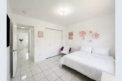 17255 NW 72nd Court, Hialeah, FL 33015 - Photo 40