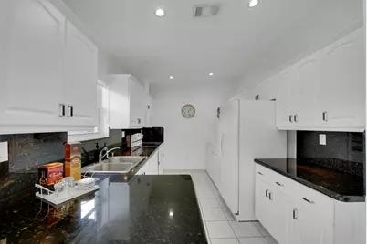 17255 NW 72nd Court, Hialeah, FL 33015 - Photo 12