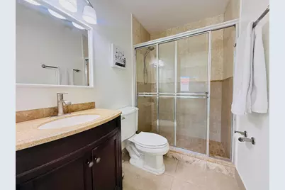 17255 NW 72nd Court, Hialeah, FL 33015 - Photo 32