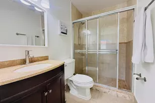 17255 NW 72nd Ct, Hialeah, FL 33015 - Photo 32