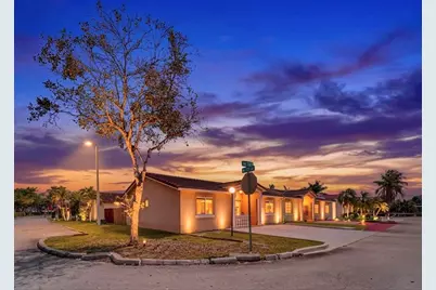 17255 NW 72nd Court, Hialeah, FL 33015 - Photo 50