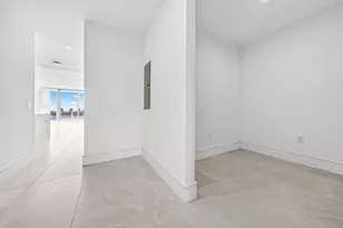 220 Lake Shore Dr, Lake Park, FL 33403 - Photo 20