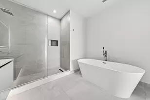 220 Lake Shore Dr, Lake Park, FL 33403 - Photo 18