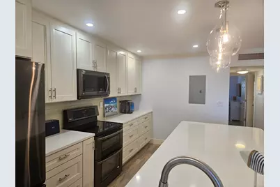 1198 Hillsboro Mile #324, Hillsboro Beach, FL 33062 - Photo 6