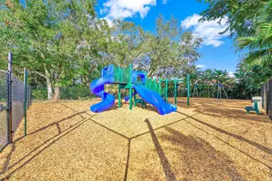 1883 Oak Berry Cir, Wellington, FL 33414 - Photo 38