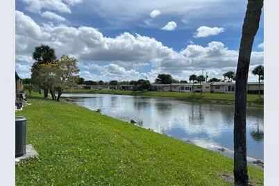 160 Lake Gloria Drive #160, West Palm Beach, FL 33411 - Photo 4