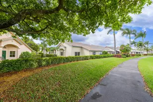 10517 Pelican Dr, Wellington, FL 33414 - Photo 40