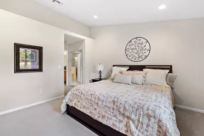 10517 Pelican Drive, Wellington, FL 33414 - Photo 18