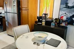1150 NW 30th Ct NW, Wilton Manors, FL 33311 - Photo 4