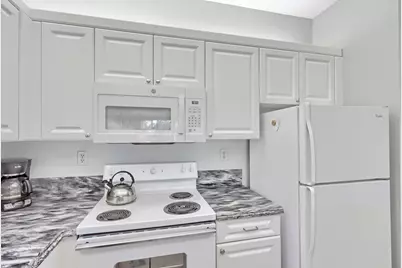 800 Uno Lago Drive #305, Juno Beach, FL 33408 - Photo 10