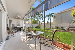 1352 E Fairfax Cir Circle E, Boynton Beach, FL 33436 - Photo 10