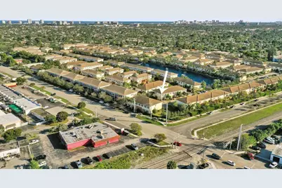 608 SW 3rd Avenue, Pompano Beach, FL 33060 - Photo 1