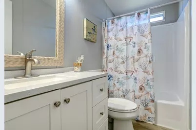 467 E Marlin Circle, Micco, FL 32976 - Photo 36