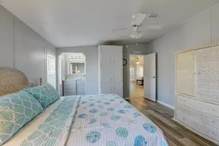 467 E Marlin Cir, Micco, FL 32976 - Photo 12