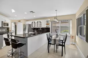 1294 NW 168th Ave, Pembroke Pines, FL 33028 - Photo 14