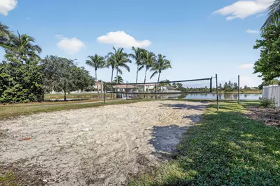 1294 NW 168th Avenue, Pembroke Pines, FL 33028 - Photo 78