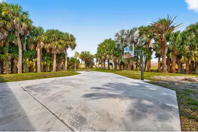 200 S Graves Road, Fort Pierce, FL 34945 - Photo 56