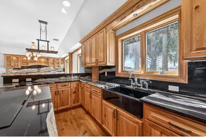 200 S Graves Road, Fort Pierce, FL 34945 - Photo 24