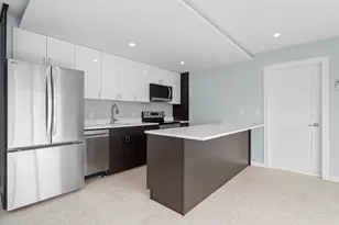 3220 NE 7th Pl, Pompano Beach, FL 33062 - Photo 2