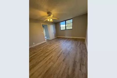 6475 W Oakland Park Boulevard #401, Lauderhill, FL 33313 - Photo 8