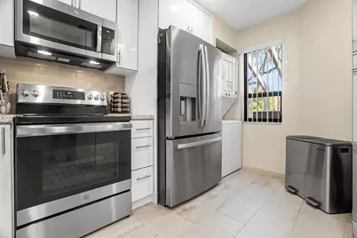 7906 NW 10th Street #7906, Plantation, FL 33322 - Photo 8