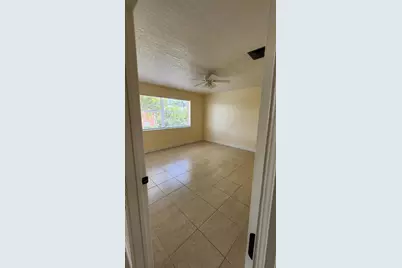 105 S Riverside Drive #204, Pompano Beach, FL 33062 - Photo 10