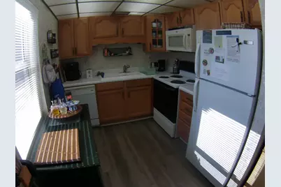 571 Capri L, Delray Beach, FL 33484 - Photo 12