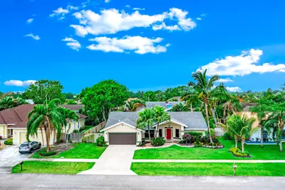 1637 Farmington Circle, Wellington, FL 33414 - Photo 2