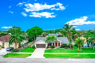 1637 Farmington Cir, Wellington, FL 33414 - Photo 2