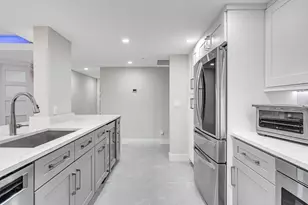 1150 Hillsboro Mile, Hillsboro Beach, FL 33062 - Photo 4