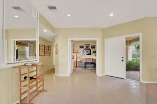 152 Legendary Cir, Palm Beach Gardens, FL 33418 - Photo 6