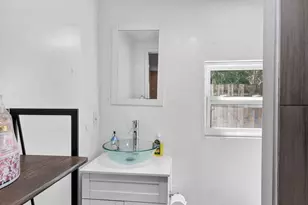 425 Broward Ave, Greenacres, FL 33463 - Photo 34