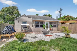 425 Broward Ave, Greenacres, FL 33463 - Photo 2