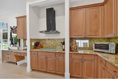 6887 Houlton Circle, Lake Worth, FL 33467 - Photo 12