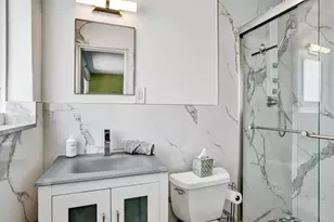 2099 NE 4th Ct, Boca Raton, FL 33431 - Photo 16