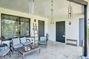 2099 NE 4th Ct, Boca Raton, FL 33431 - Photo 36
