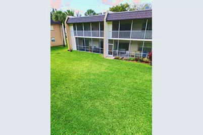 140 Lake Meryl Drive #Apt 233, West Palm Beach, FL 33411 - Photo 4