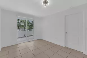 2100 Brickell Ave, Miami, FL 33129 - Photo 10